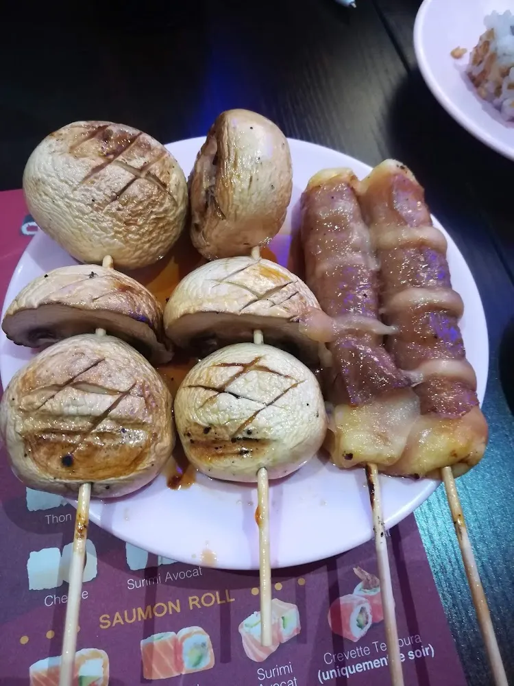 Champignons & Brochettes de Boeuf Fromage